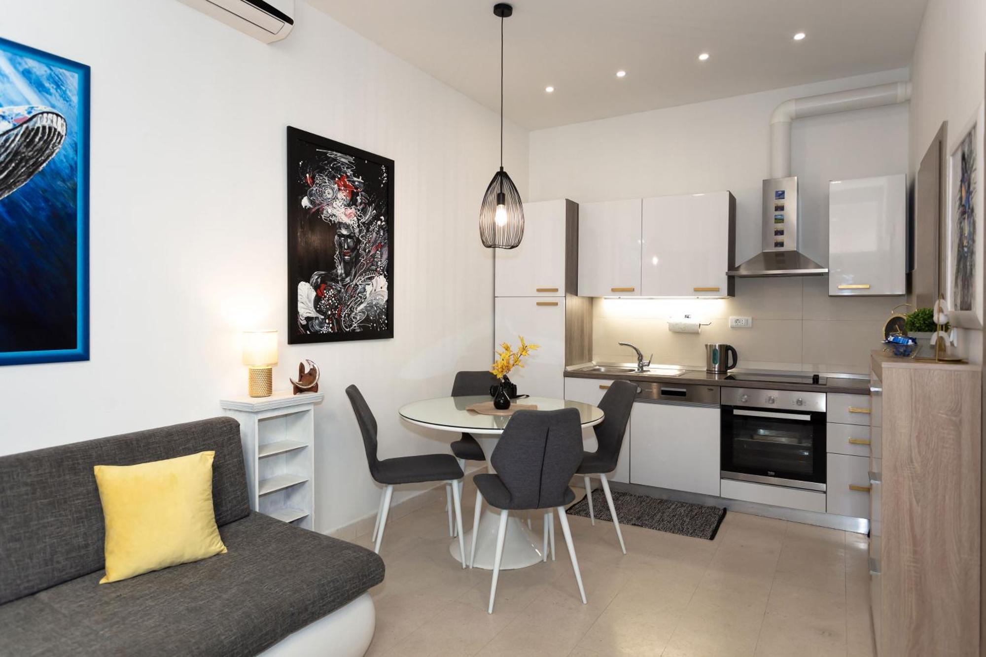 Moon Apartment Split Extérieur photo